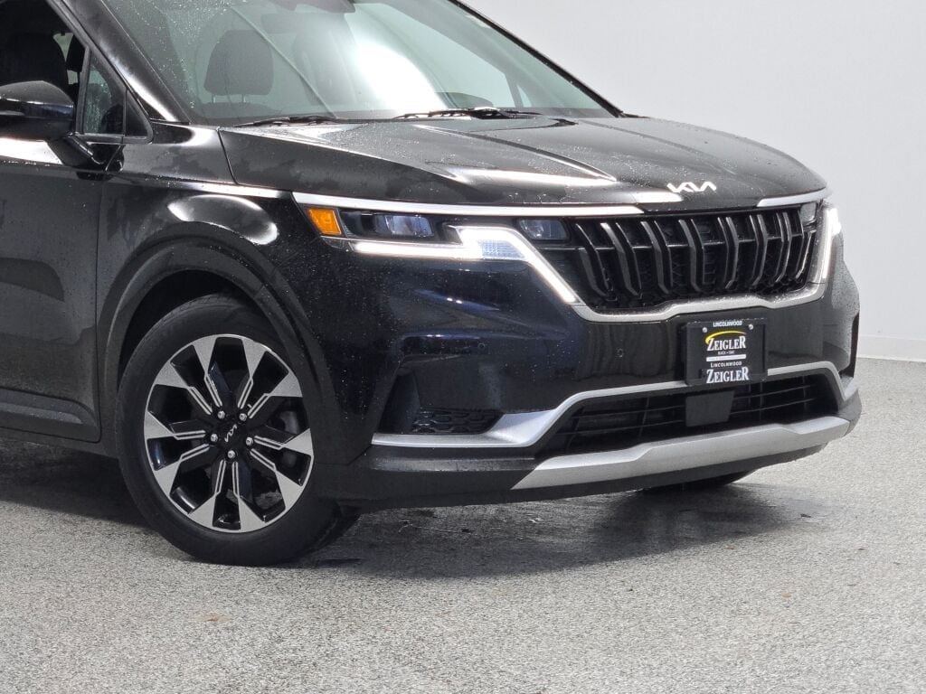 2024 KIA CARNIVAL - Image 2