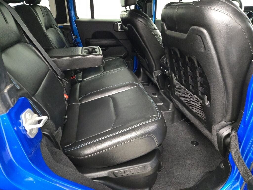 2021 JEEP WRANGLER - Image 11