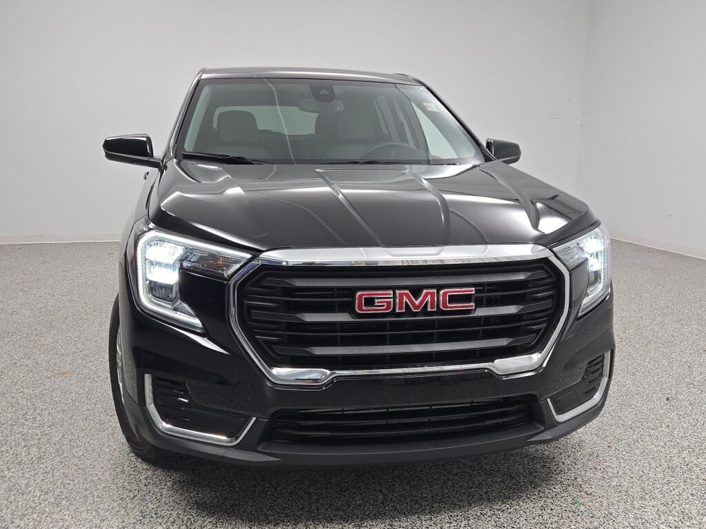 2024 GMC TERRAIN - Image 5