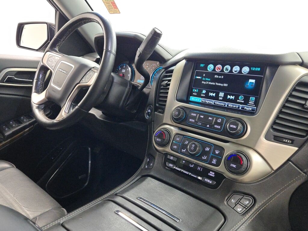 2020 GMC YUKON XL - Image 9