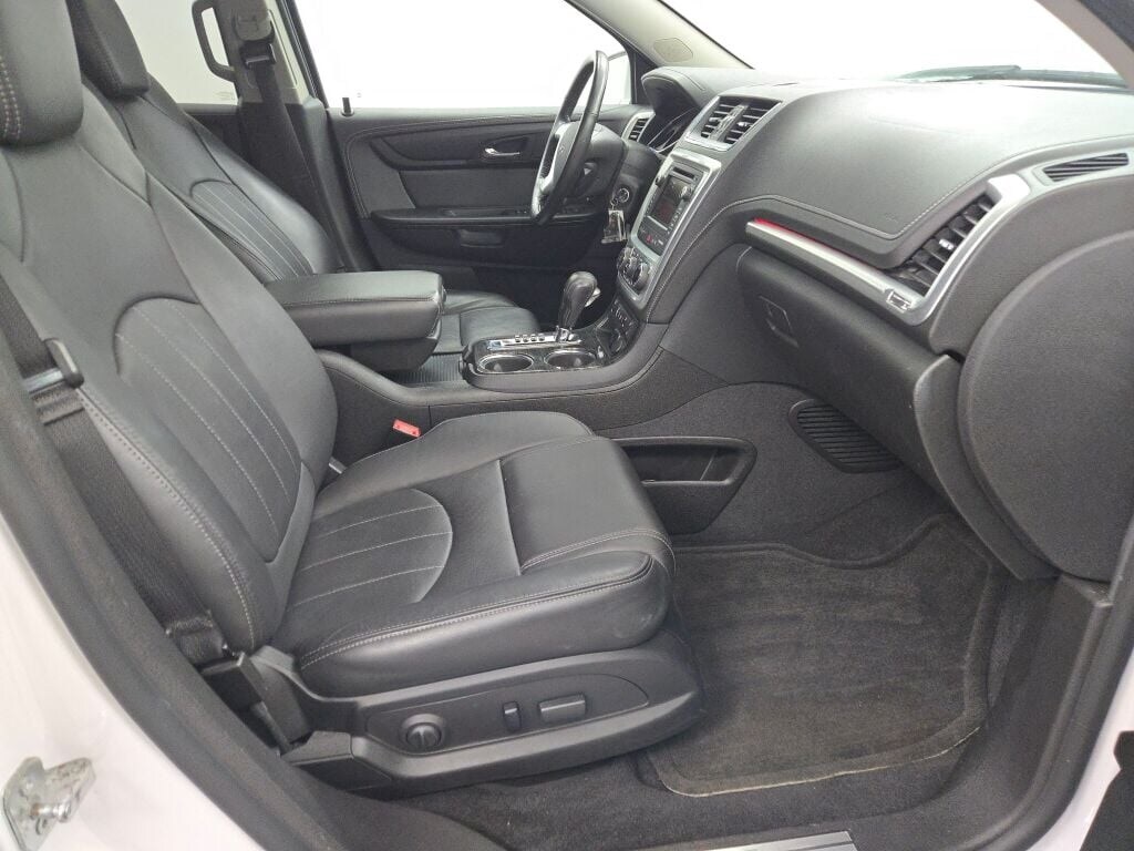 2017 GMC ACADIA - Image 7
