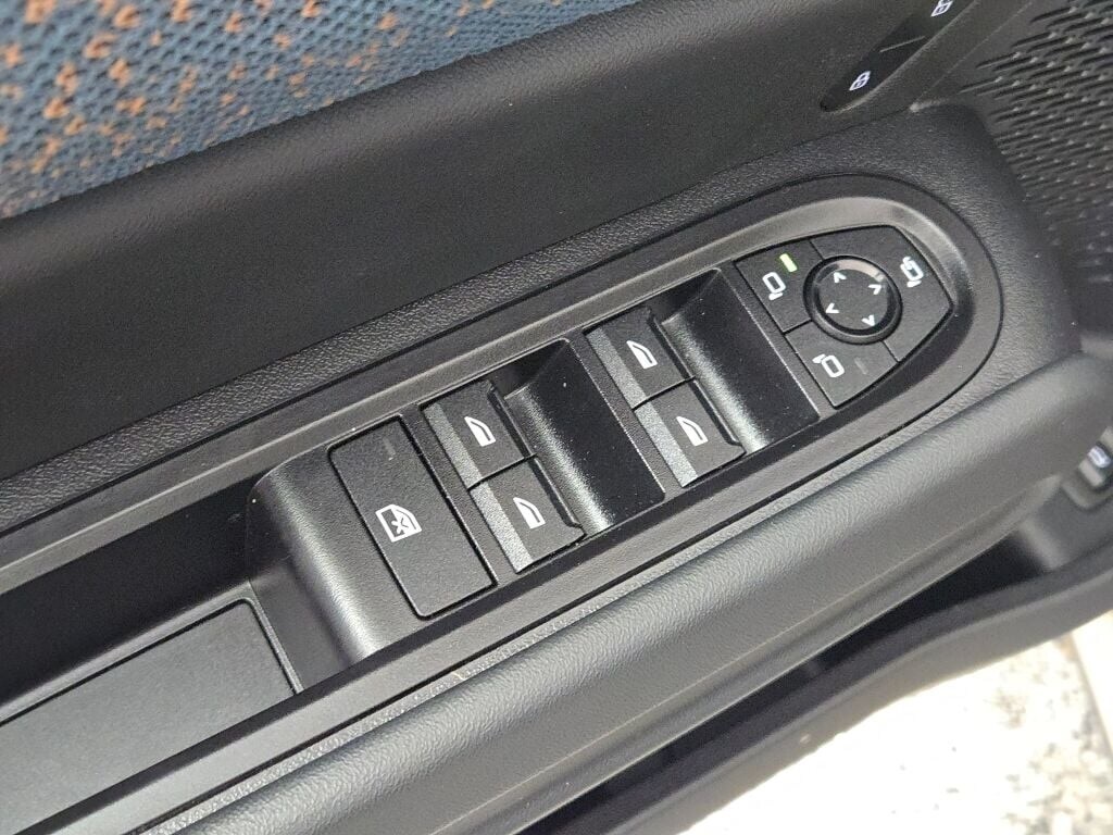 2025 MINI COUNTRYMAN - Image 23