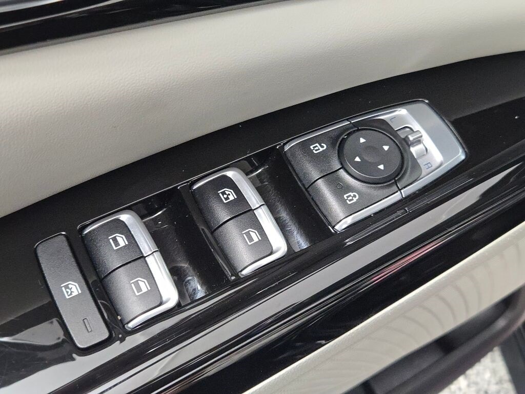 2024 KIA CARNIVAL - Image 23