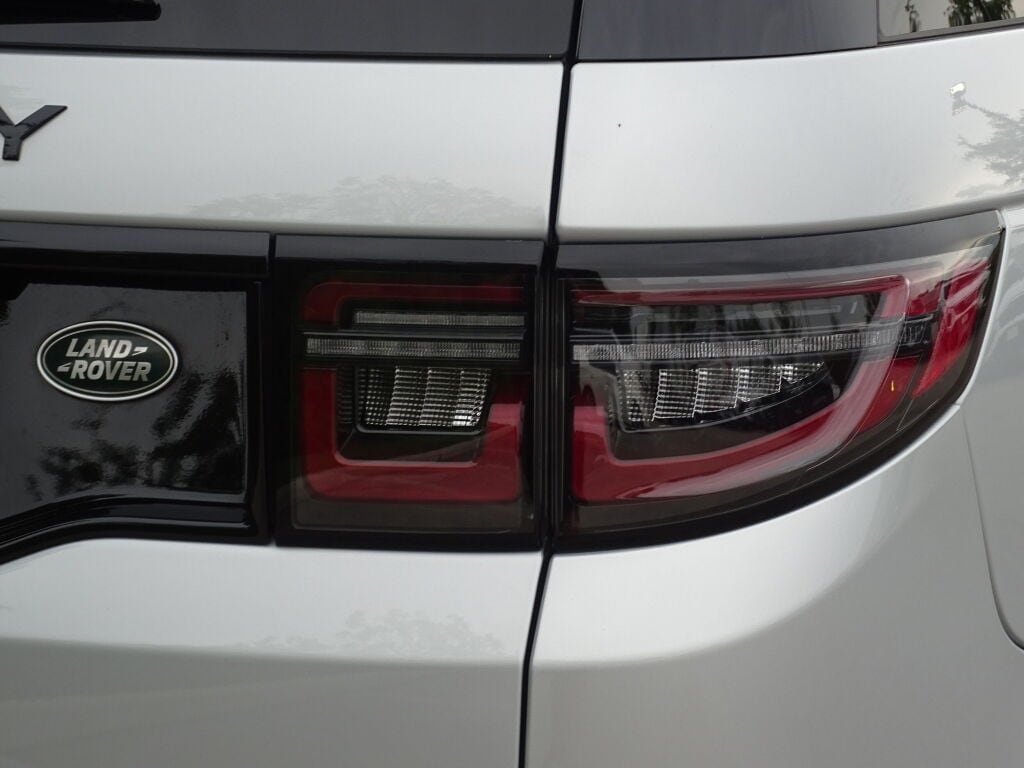 2022 LAND ROVER DISCOVERY SPORT - Image 15