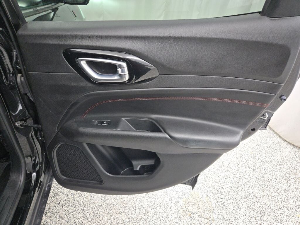 2024 JEEP COMPASS - Image 10