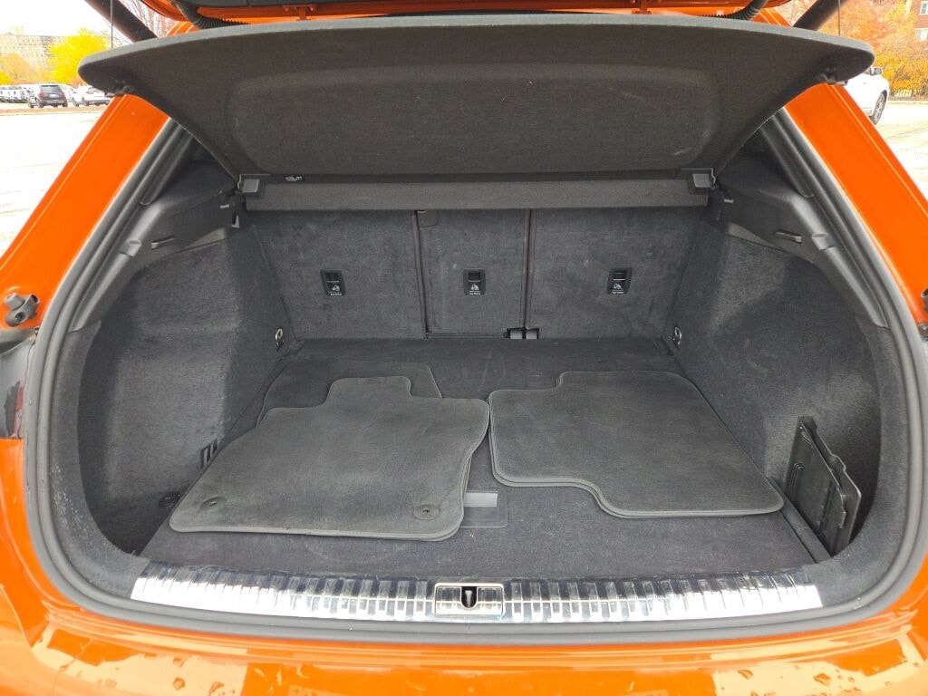 2022 AUDI Q3 - Image 17