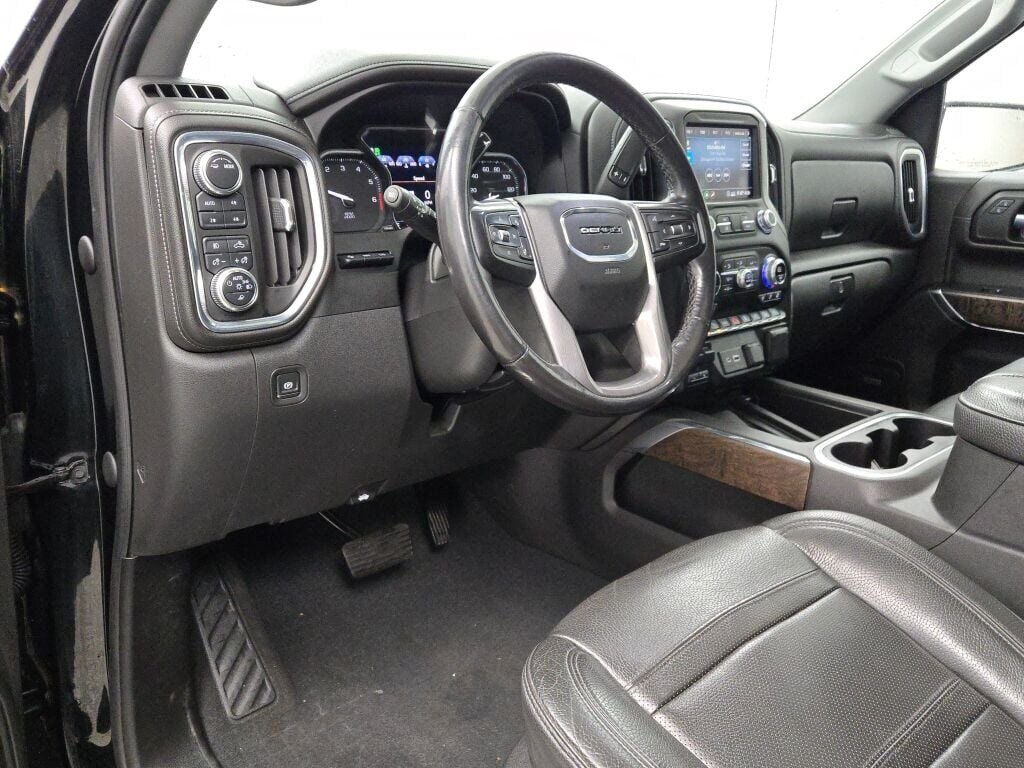2020 GMC SIERRA - Image 25