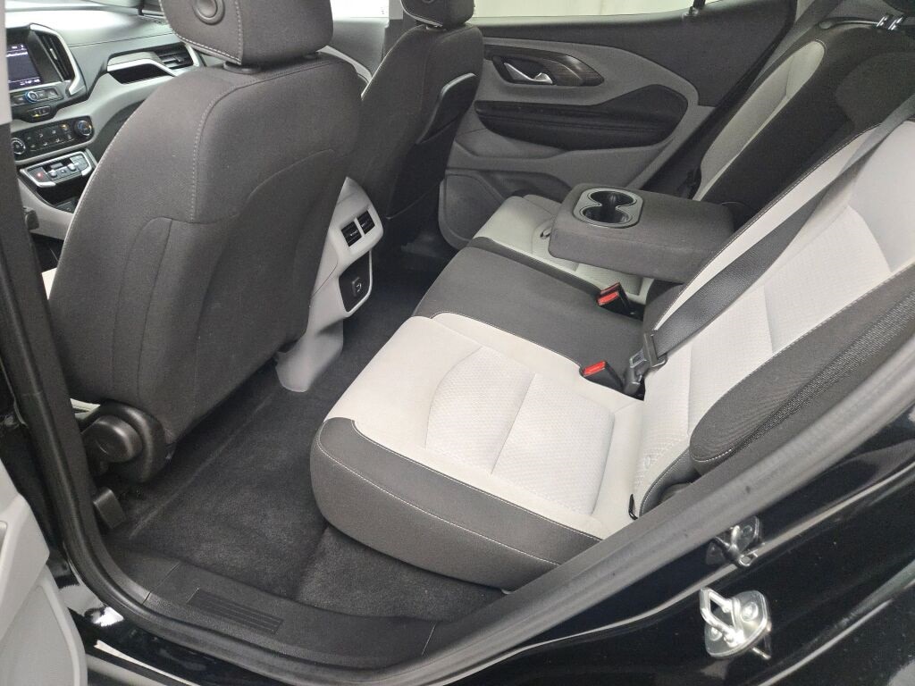 2024 GMC TERRAIN - Image 19