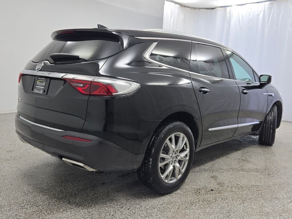 2023 BUICK ENCLAVE - Image 13
