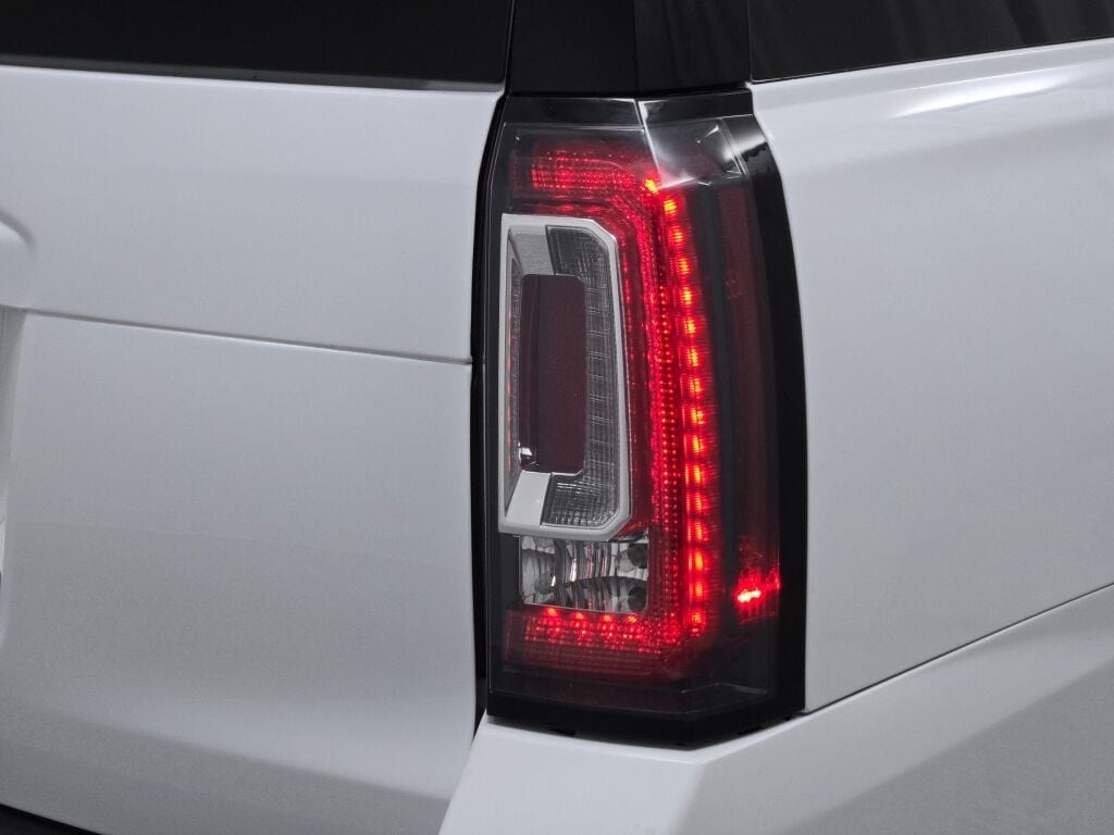 2019 GMC YUKON XL - Image 18