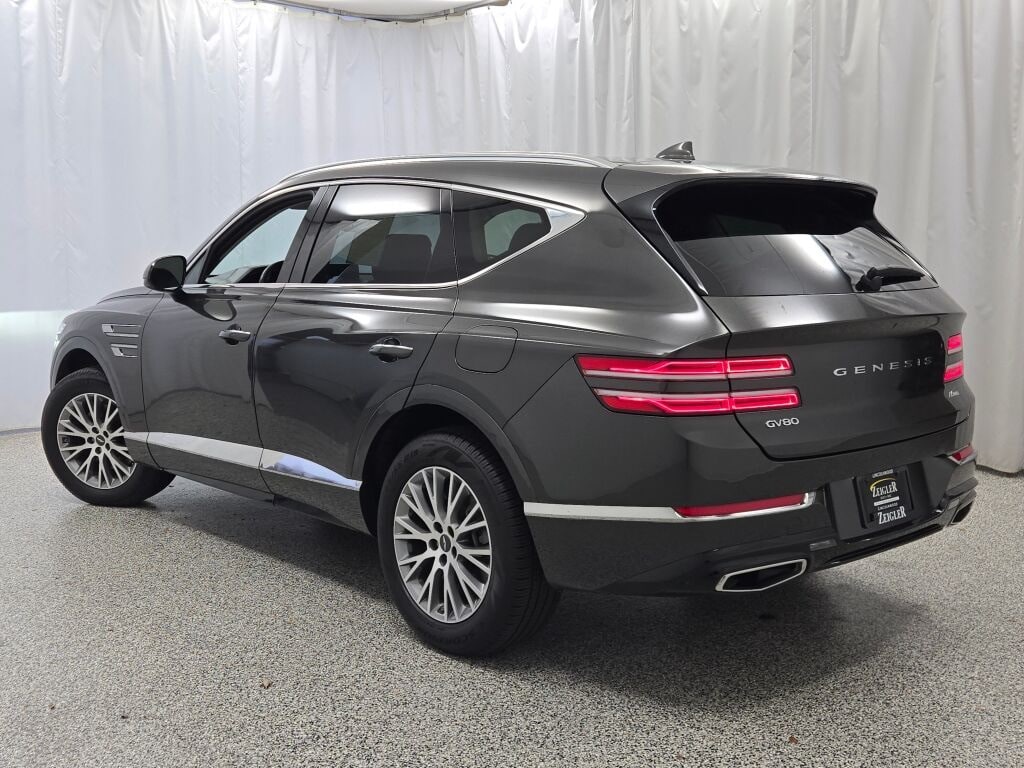 2024 GENESIS GV80 - Image 15