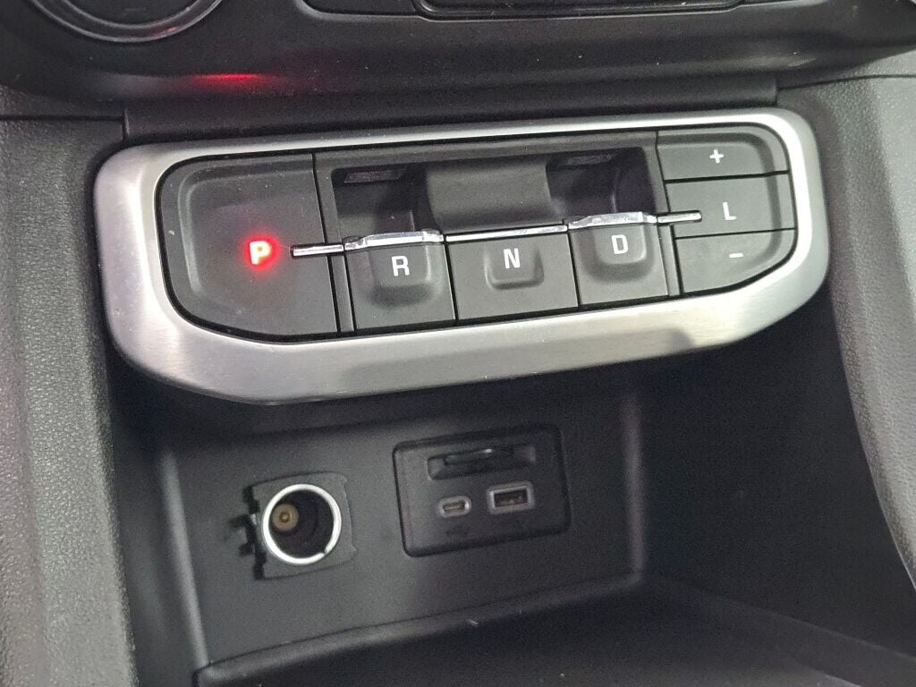 2020 GMC ACADIA - Image 29