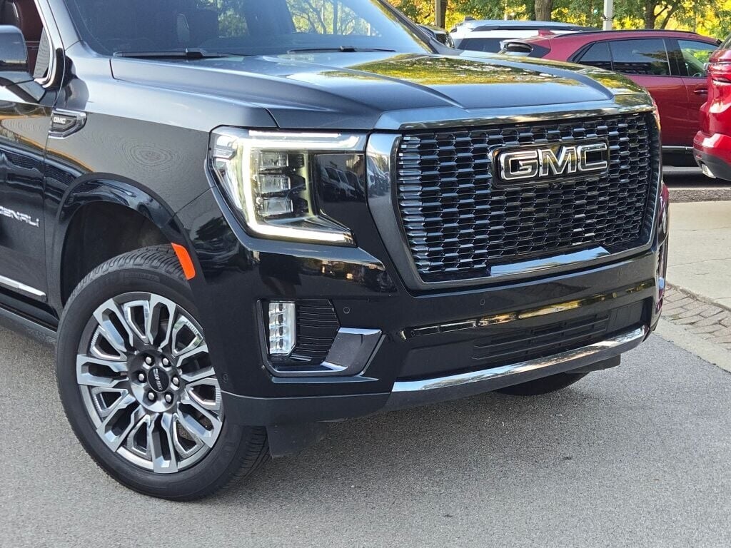 2023 Gmc Yukon XL Denali Ultimate photo 2