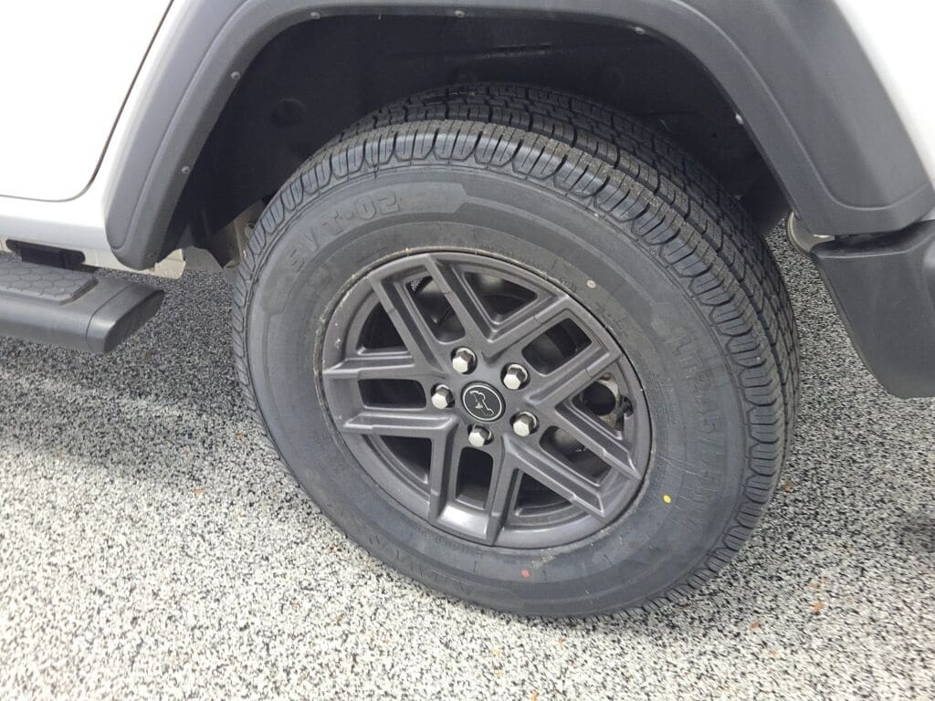 2024 JEEP WRANGLER - Image 17