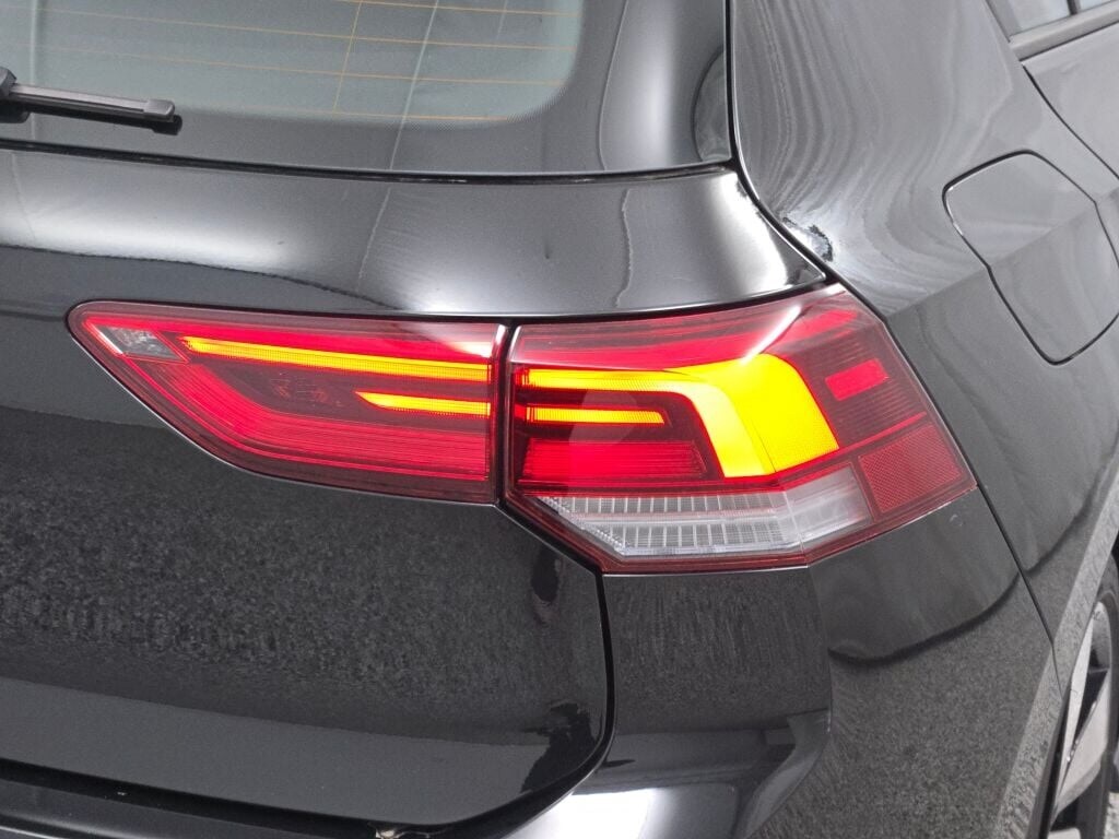 2024 VOLKSWAGEN GOLF GTI - Image 13