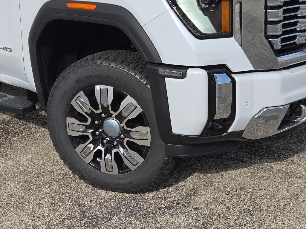 New 2026 GMC Sierra 3500 HD Denali Truck Crew Cab