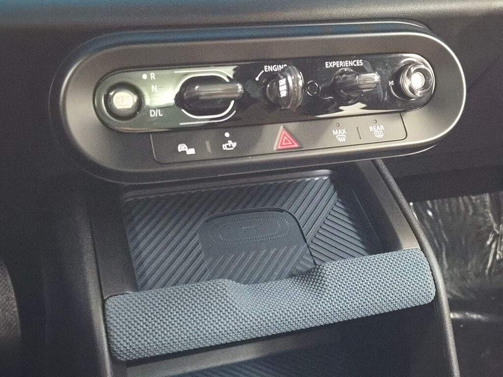 2025 MINI COUNTRYMAN - Image 29