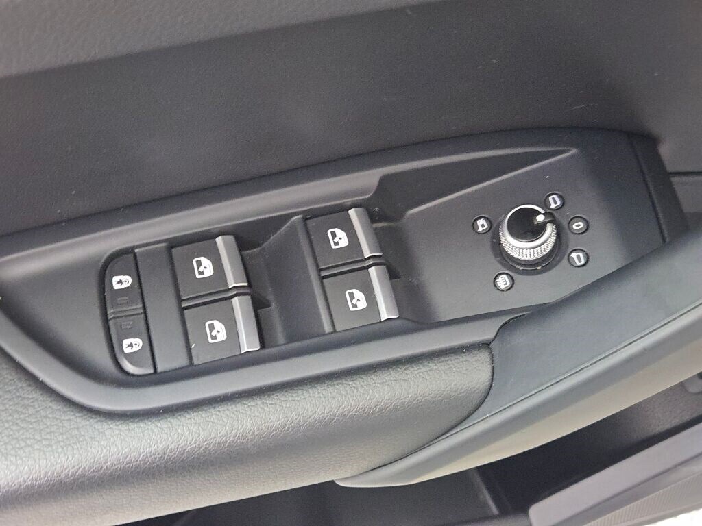 2022 AUDI Q5 - Image 23