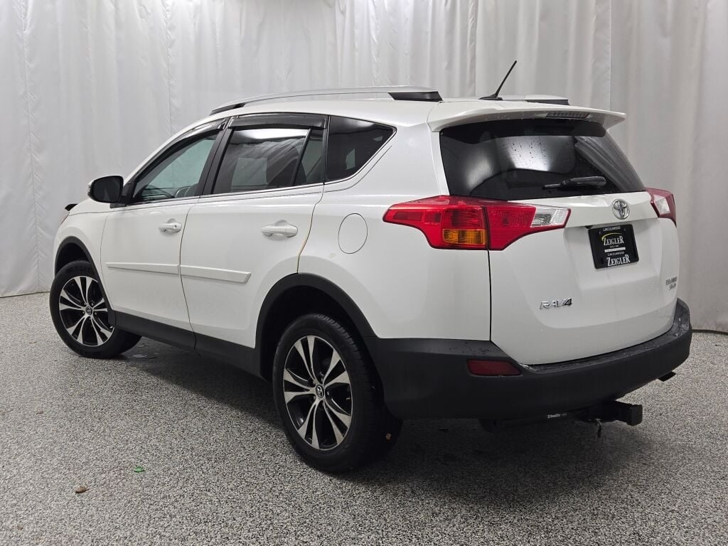 2015 TOYOTA RAV4 - Image 15