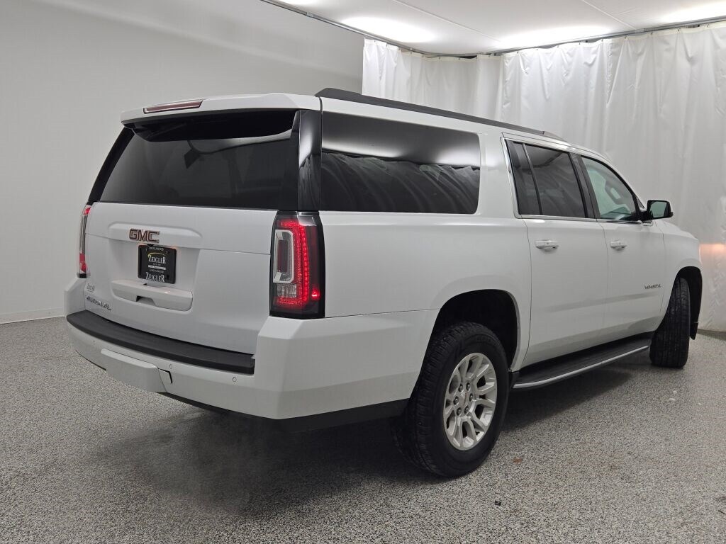 2019 GMC YUKON XL - Image 17