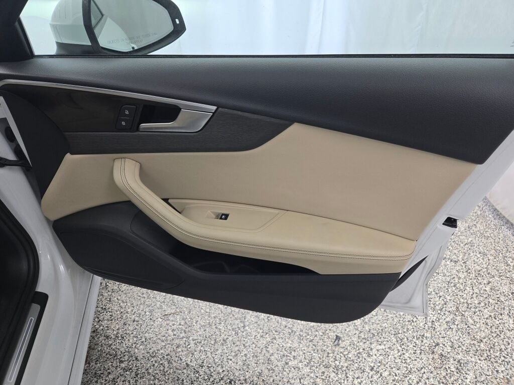 2022 AUDI A4 - Image 6