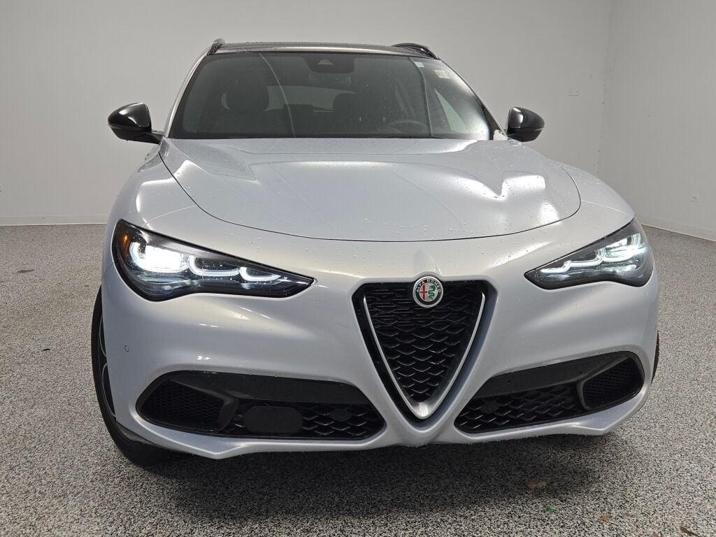 2024 ALFA ROMEO STELVIO - Image 5
