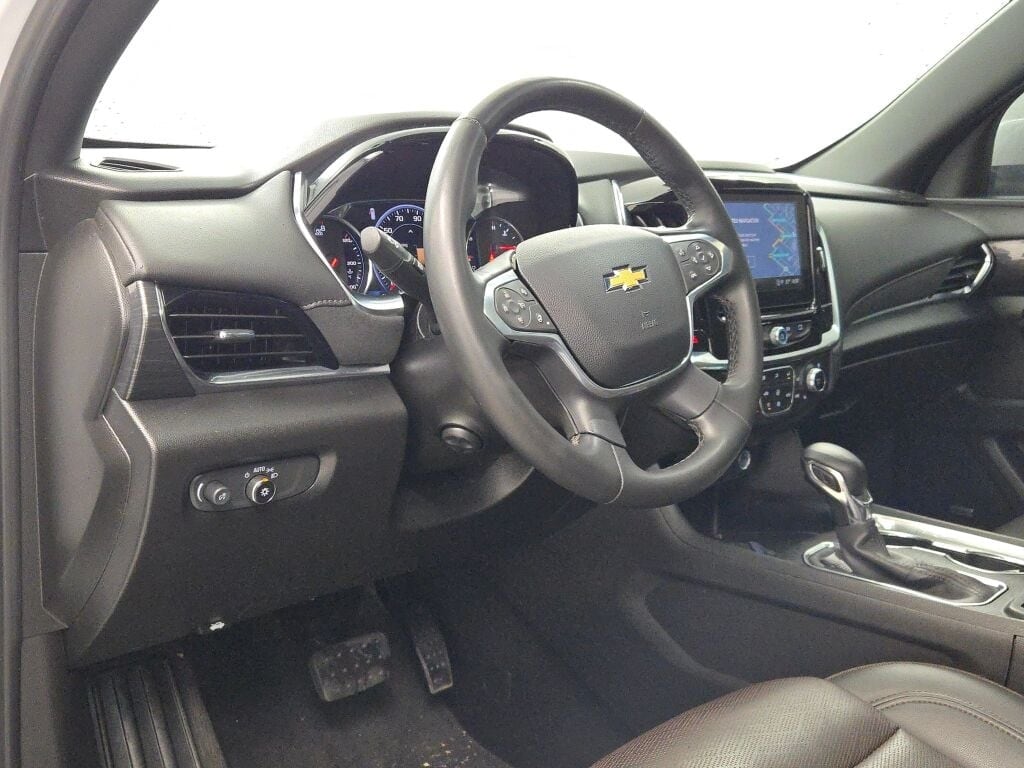 2023 CHEVROLET TRAVERSE - Image 23
