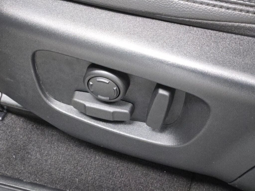 2023 LAND ROVER DISCOVERY SPORT - Image 27