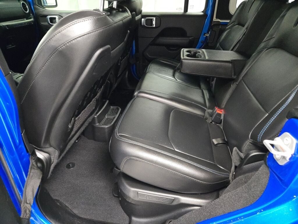 2021 JEEP WRANGLER - Image 19