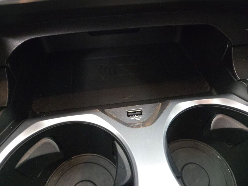 2023 BMW M8 - Image 38