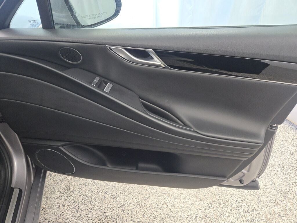 2023 GENESIS G80 - Image 6