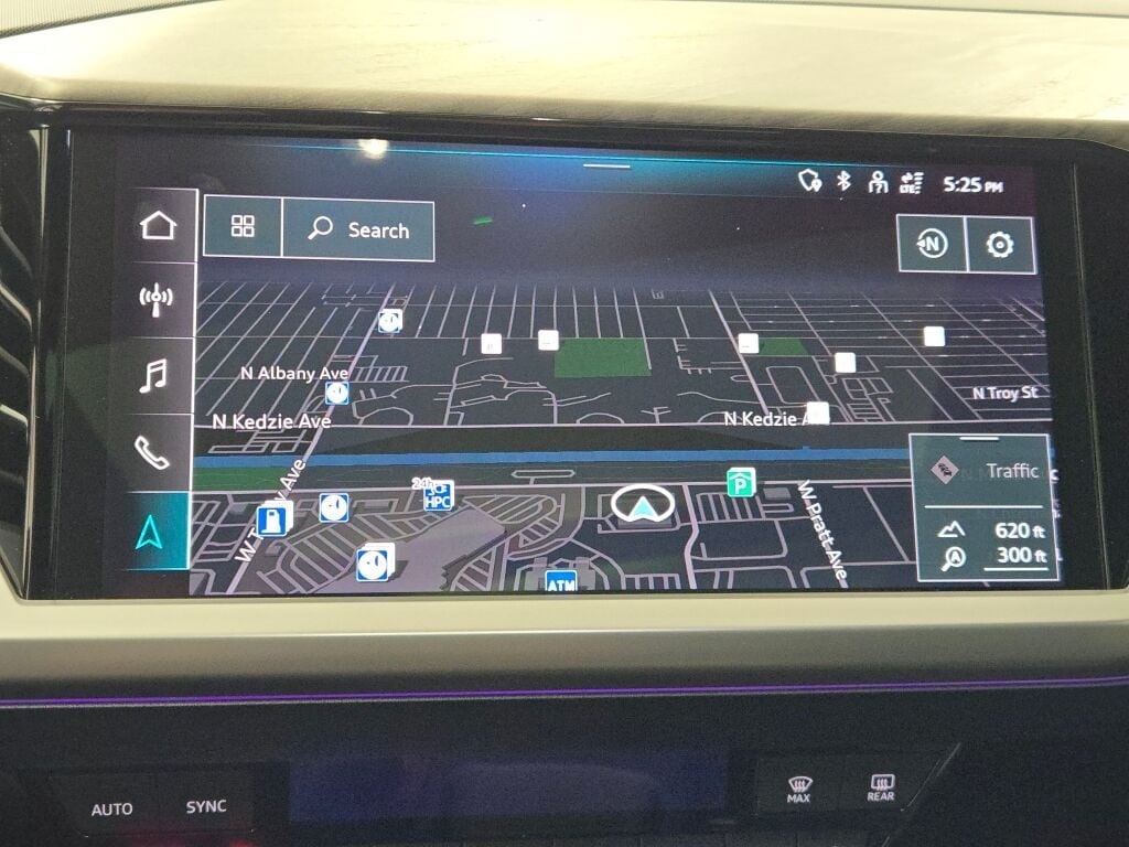 2023 AUDI Q4 - Image 30