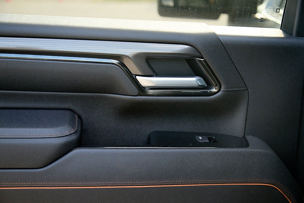 2026 GMC Sierra 2500HD AT4 - Photo 42