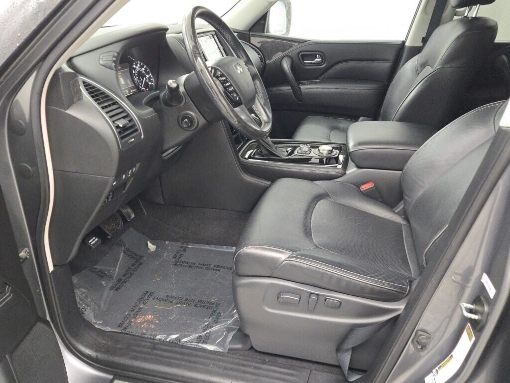 2021 INFINITI QX80 - Image 25