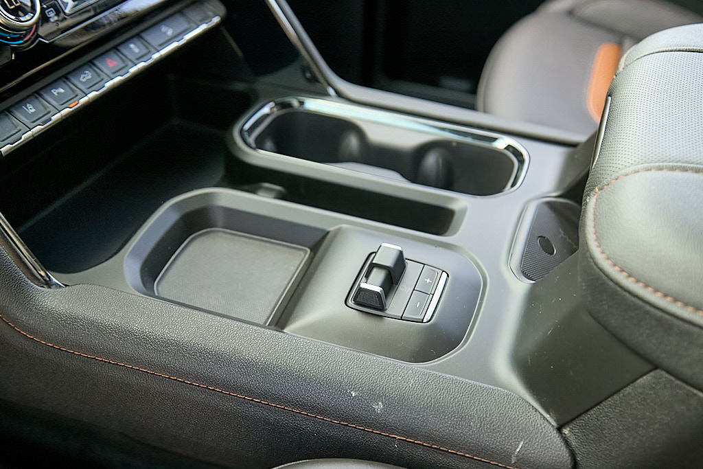2026 GMC Sierra 2500HD AT4 - Photo 37