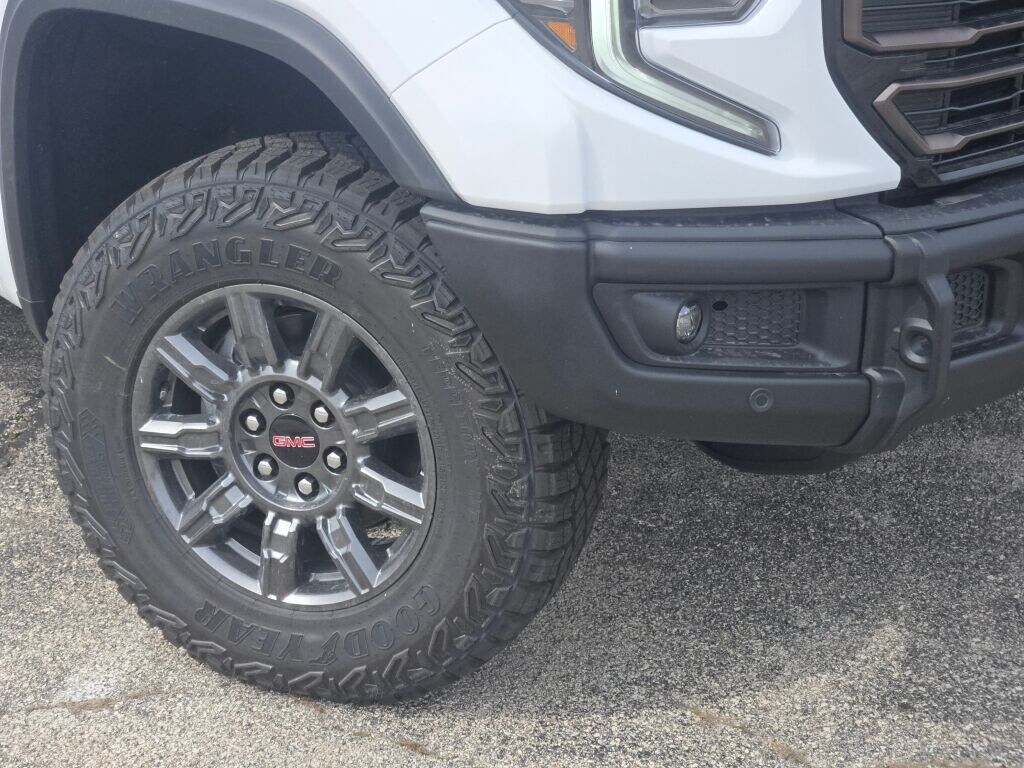 New 2026 GMC Sierra 1500 AT4X Truck Crew Cab