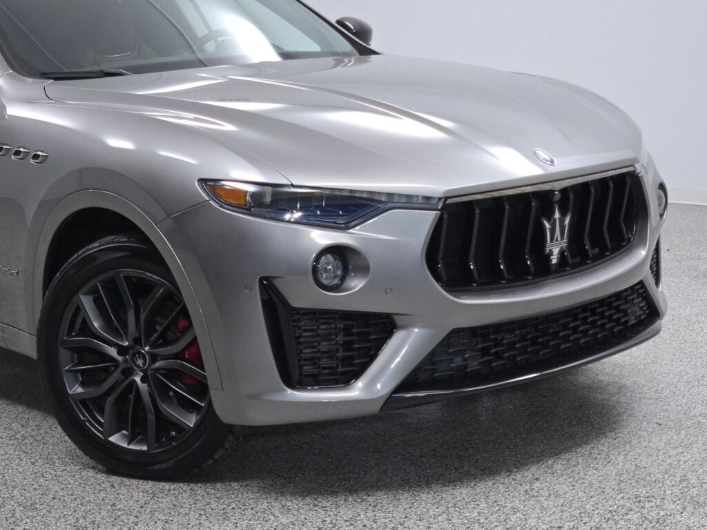 2021 MASERATI LEVANTE - Image 2
