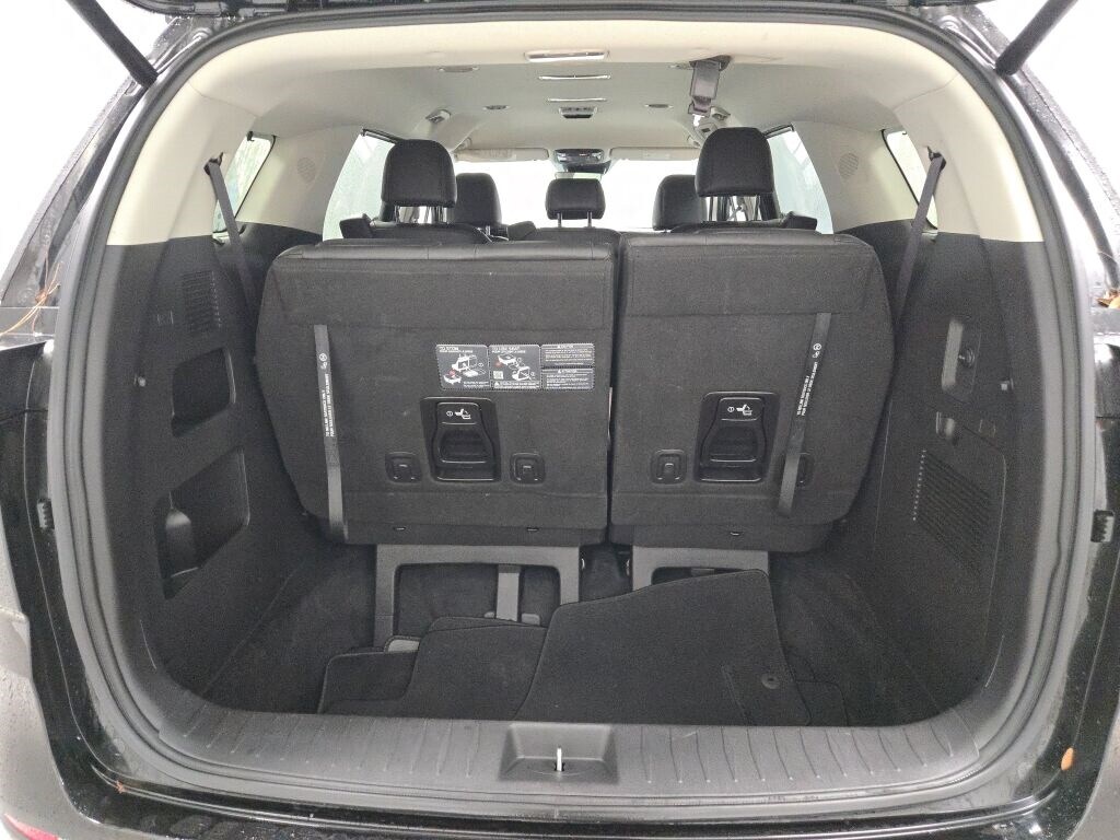 2024 KIA CARNIVAL - Image 17