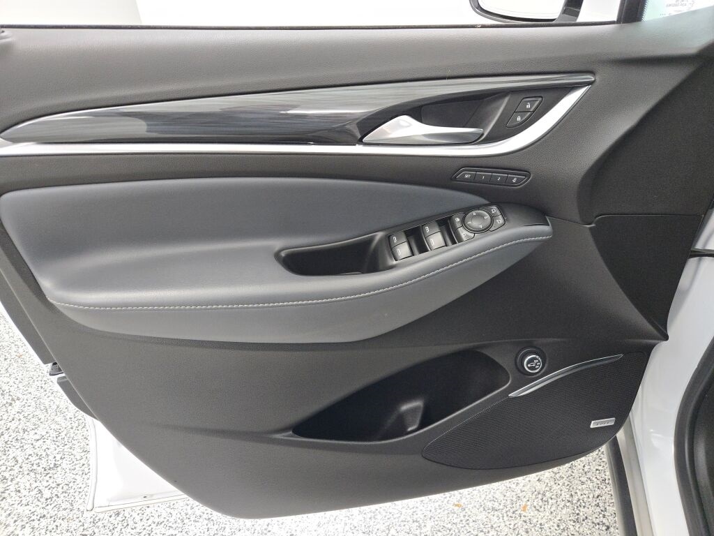 2024 BUICK ENCLAVE - Image 21