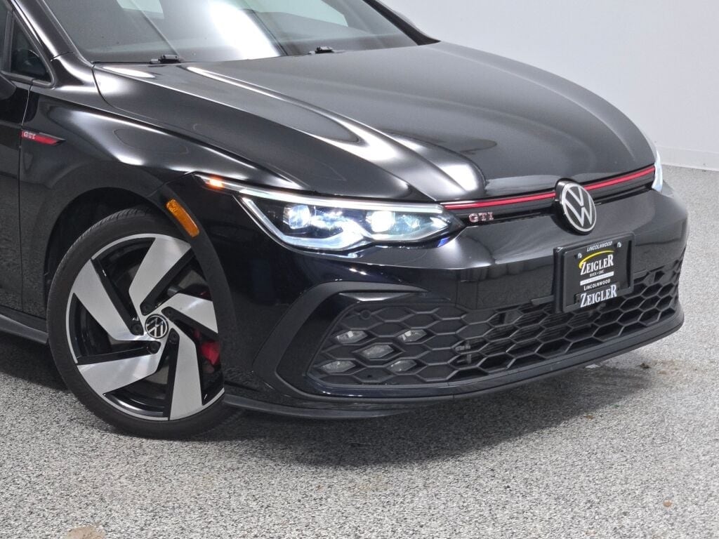 2024 VOLKSWAGEN GOLF GTI - Image 2