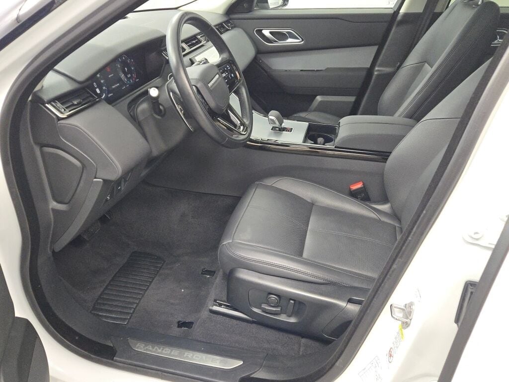 2024 LAND ROVER RANGE ROVER VELAR - Image 25