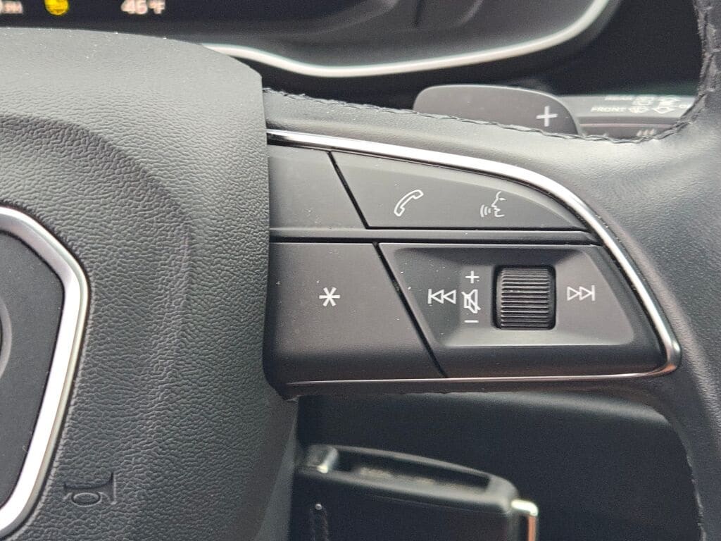 2022 AUDI Q3 - Image 32