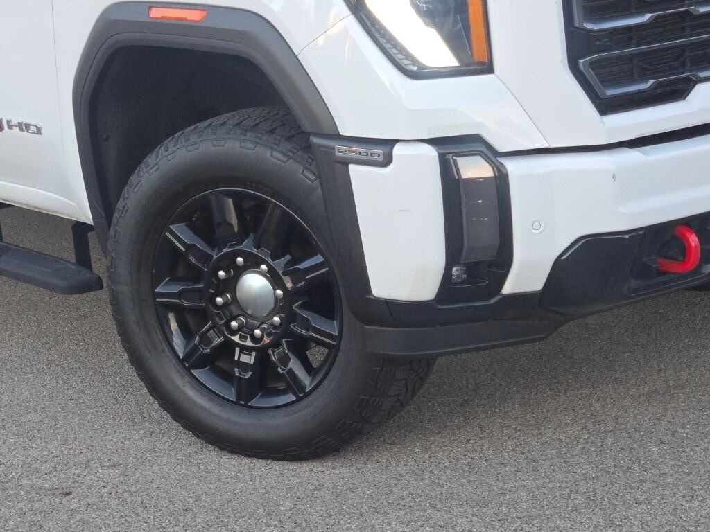2024 GMC SIERRA HD - Image 3