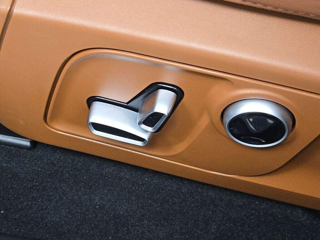 2021 MASERATI LEVANTE - Image 29