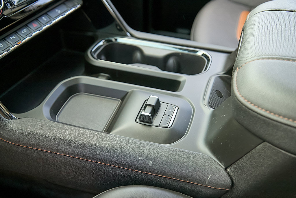 2026 GMC Sierra 2500HD AT4 - Photo 38