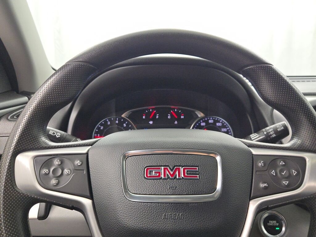 2024 GMC TERRAIN - Image 31