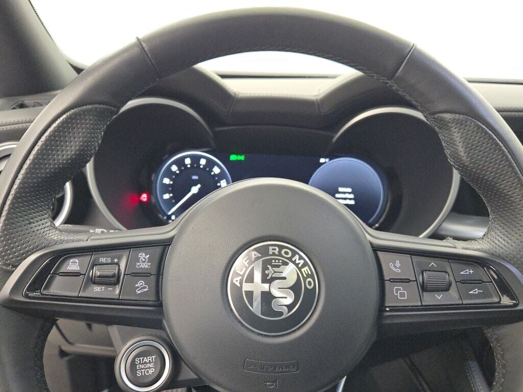 2024 ALFA ROMEO STELVIO - Image 36
