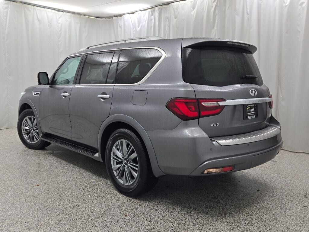 2021 INFINITI QX80 - Image 15