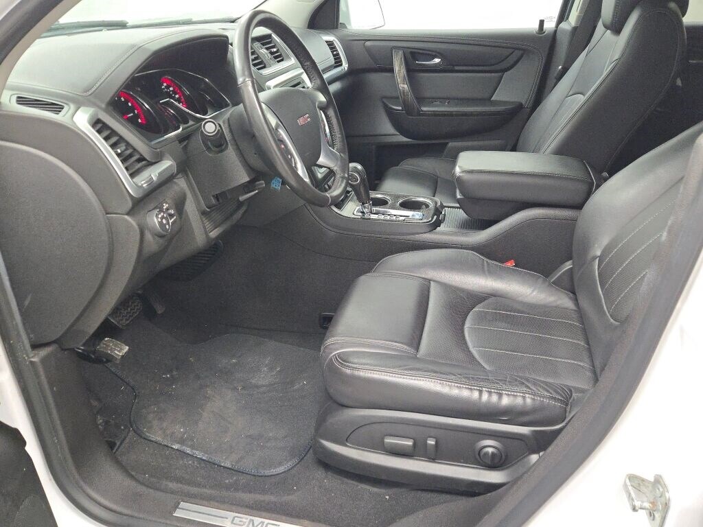 2017 GMC ACADIA - Image 26