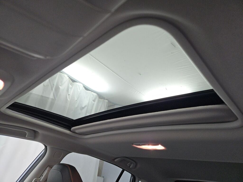 2023 SUBARU CROSSTREK - Image 27